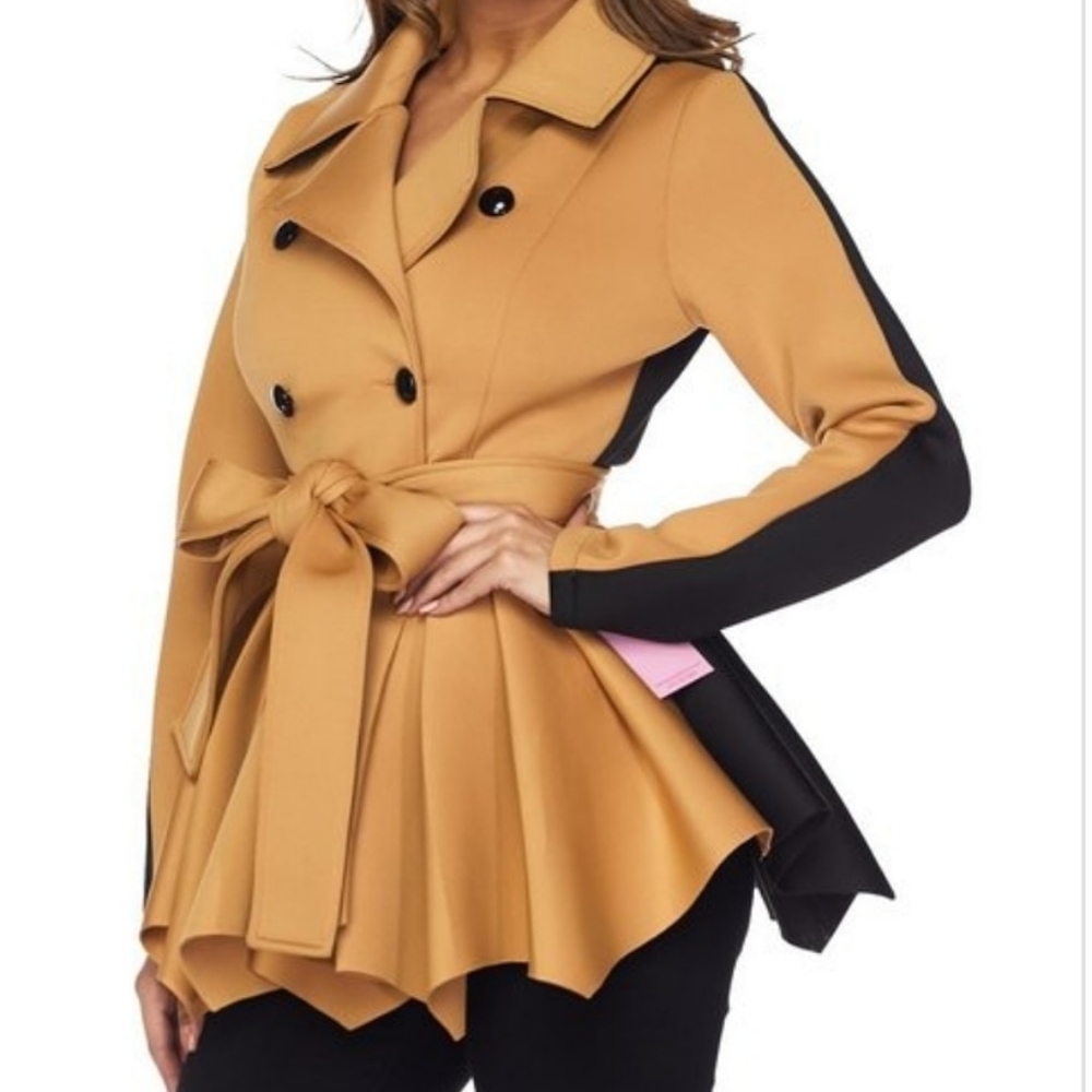 🧡🧡SHE’S FABULOUS!🧡🧡 - Picture 5 of 7